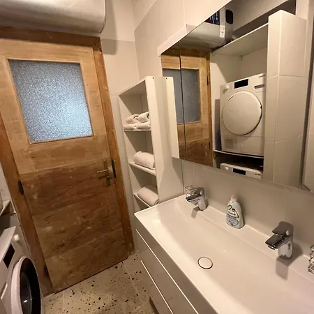 דירה Spacious 2br In Center With Balcony ספליט